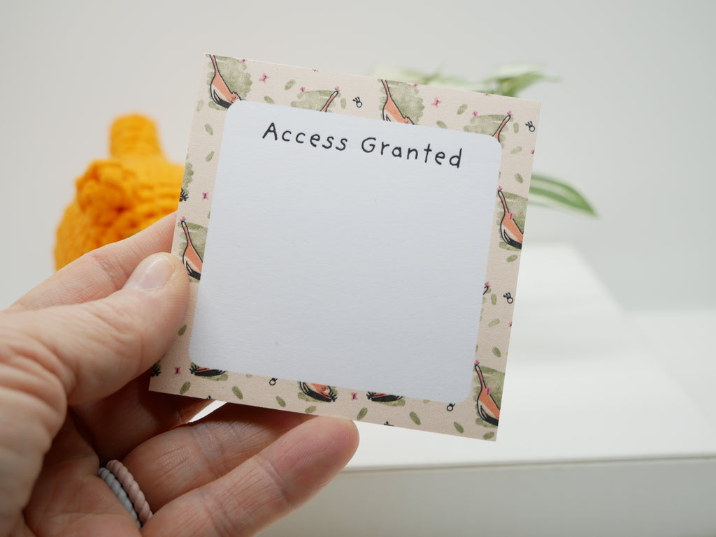 Simba Sticky Notes & Engraved Bamboo Pen Desk Set – Cat Lover Stationery