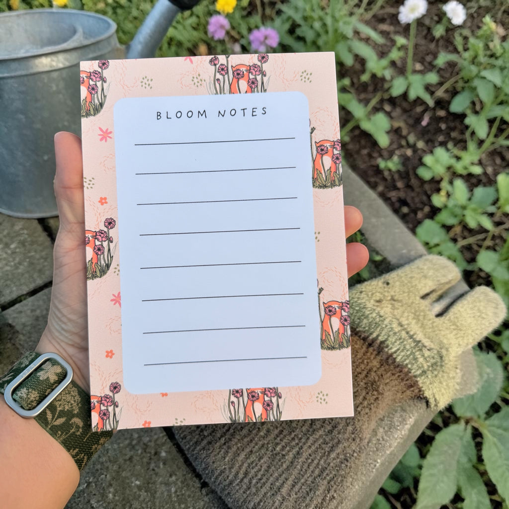 Bloom Notes – 5x7 Notepad (Simba in the Poppies)