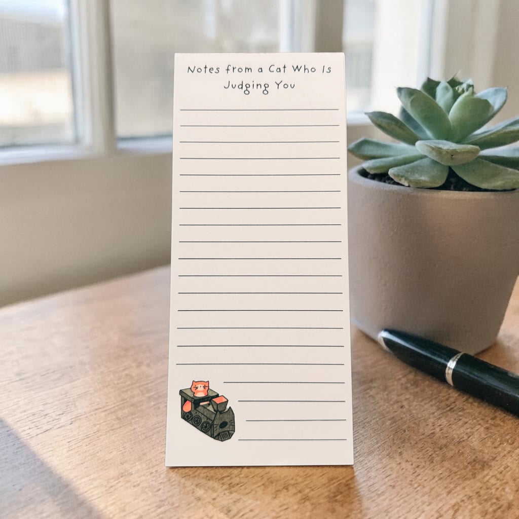 Notes From a Cat Who Is Judging You – Magnetic 30 Page To Do List Notepad